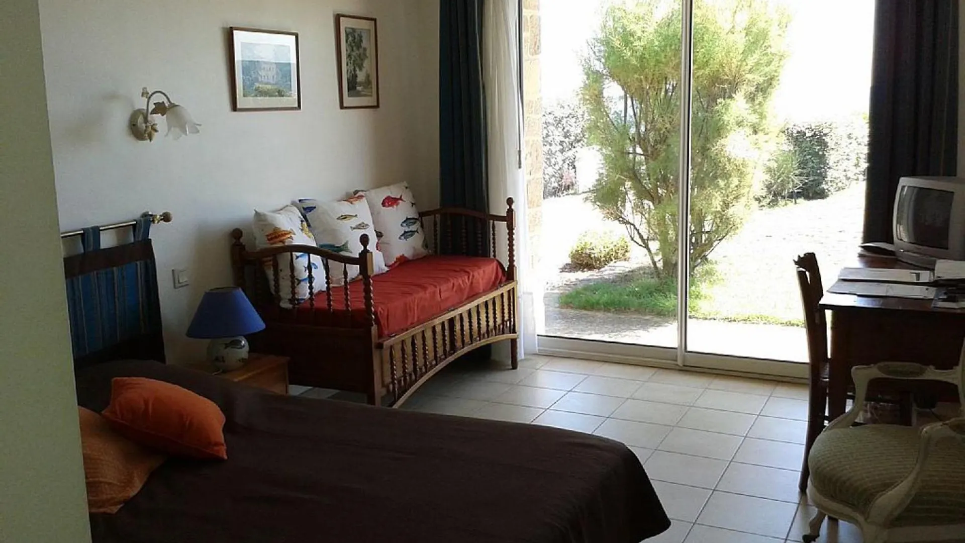 Grande Maison Familiale A Sarzeau, 12 Personnes, Vue Mer - Fr-1-639-142
